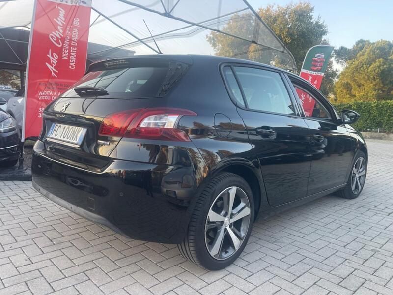 Usata Peugeot 308 GT-line 120 CV (88 kW) 2016 Nero Berlina