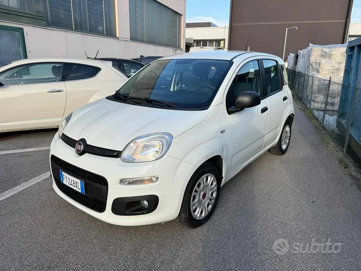 Usata Fiat Panda Easy 69 CV (50 kW) 2019 Bianco Utilitaria