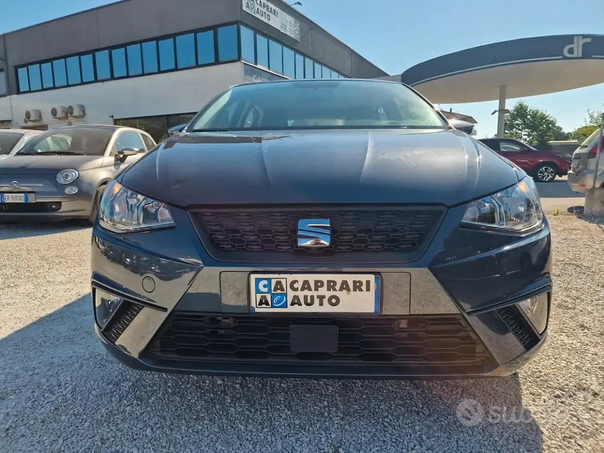 Usata Seat Ibiza Business 90 CV (66 kW) 2021 Grigio Utilitaria