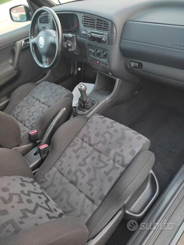 Usata VW Golf Cabriolet 1999 Blu Cabrio