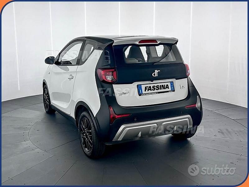 Usata DR DR 1.0 19 kW (27 CV) 2024 Bianco/nero Utilitaria