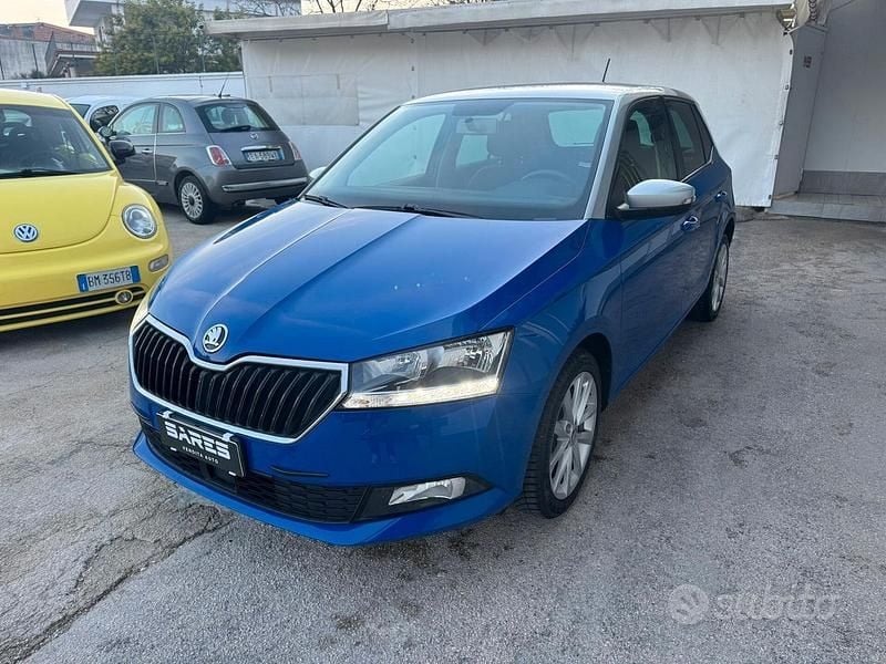 Usata Skoda Fabia 75 CV (55 kW) 2019 Blu Berlina