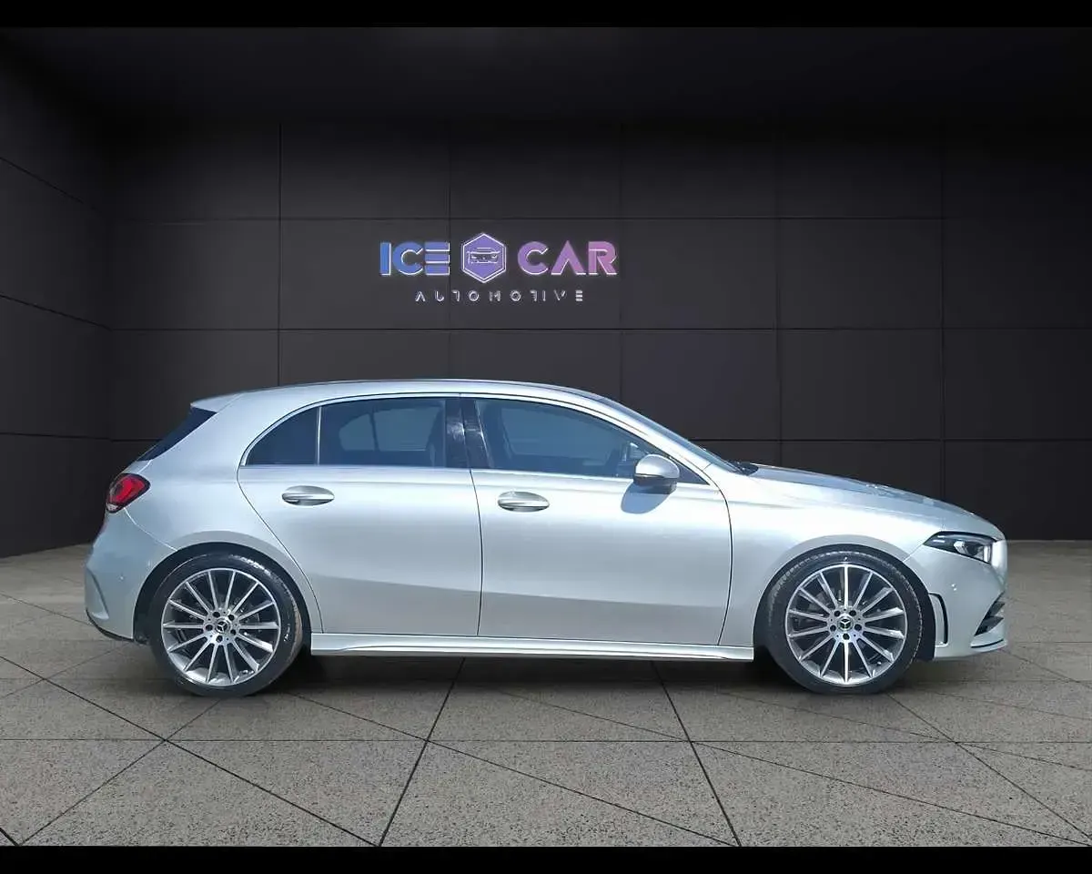 Usata Mercedes A180 Premium 116 CV (85 kW) 2020 Argento Berlina