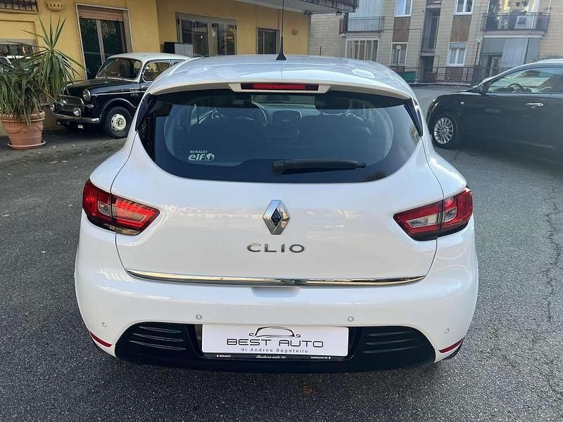 Usata Renault Clio IV 73 CV (53 kW) 2018 Bianco Berlina