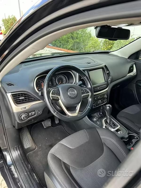 Usata Jeep Cherokee 185 CV (136 kW) 2015 SUV