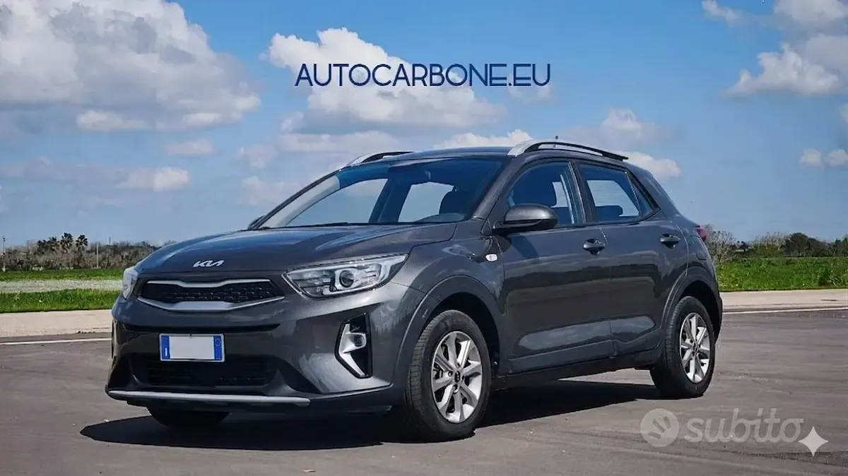 Usata Kia Stonic Style 84 CV (61 kW) 2023 Nero SUV