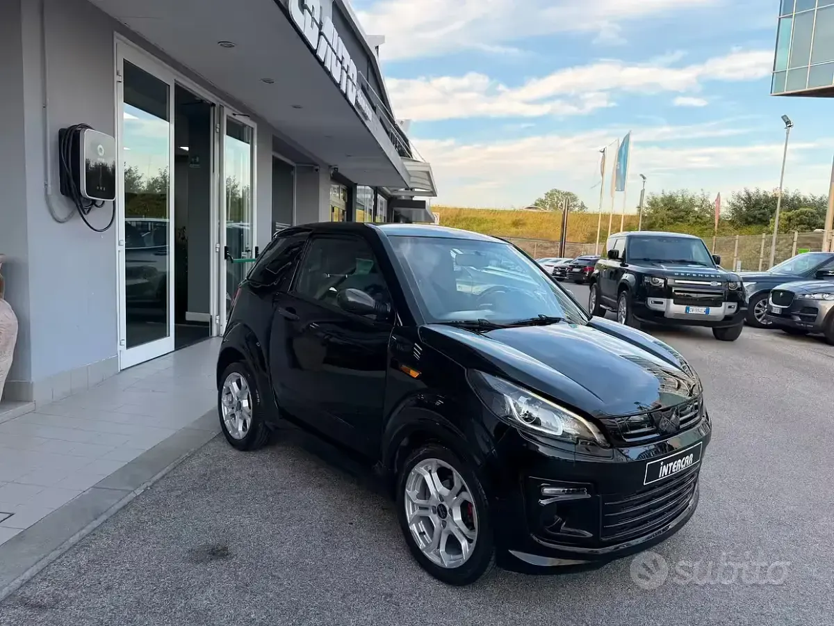 Usata Ligier JS50 2021 Nero Utilitaria