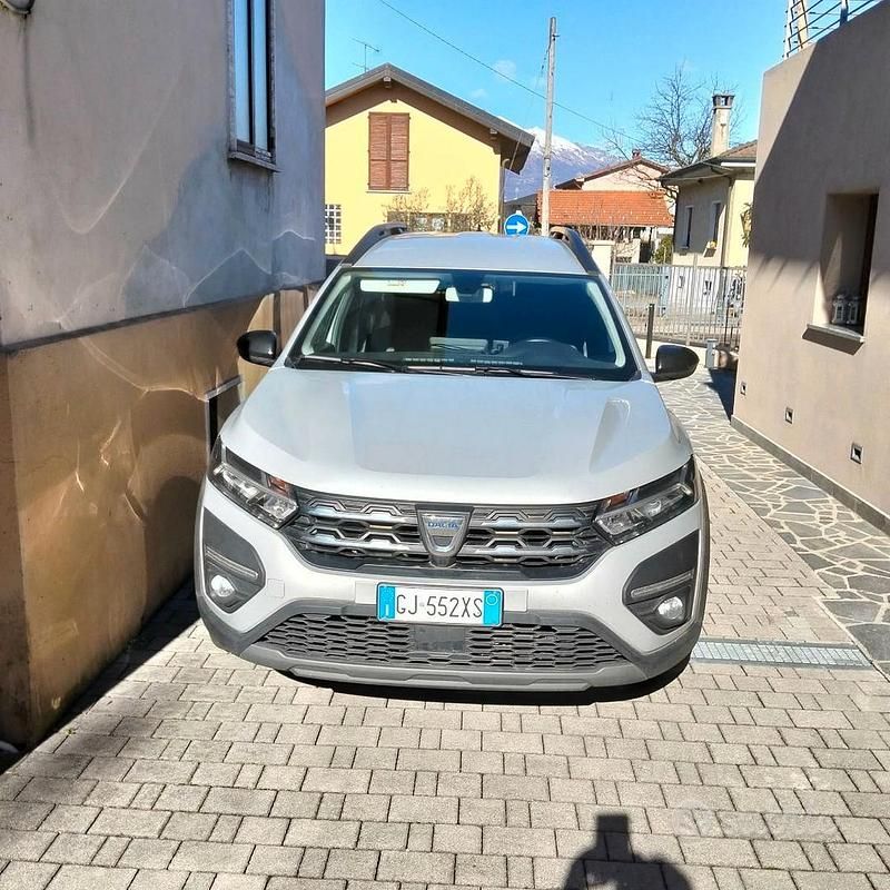 Usata Dacia Jogger Extreme 110 CV (80 kW) 2022 Grigio Monovolume