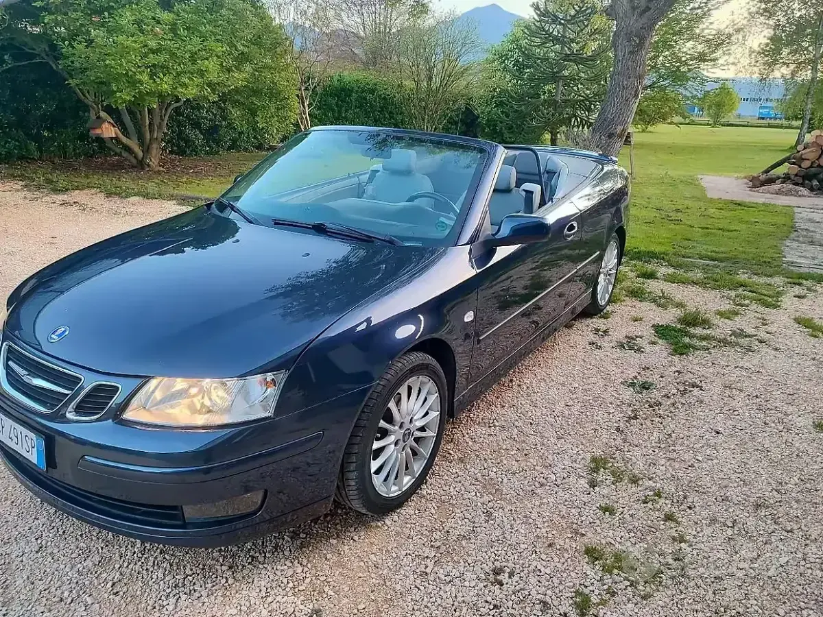 Usata Saab 9-3 131 CV (96 kW) 2004 Bluazzurro Cabrio