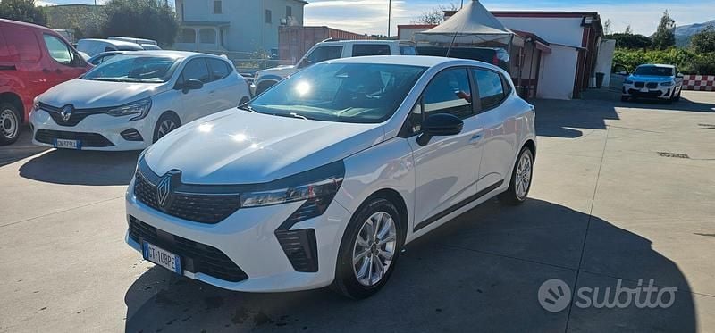 Usata Renault Clio V Evolution 100 CV (73 kW) 2024 Bianco Berlina