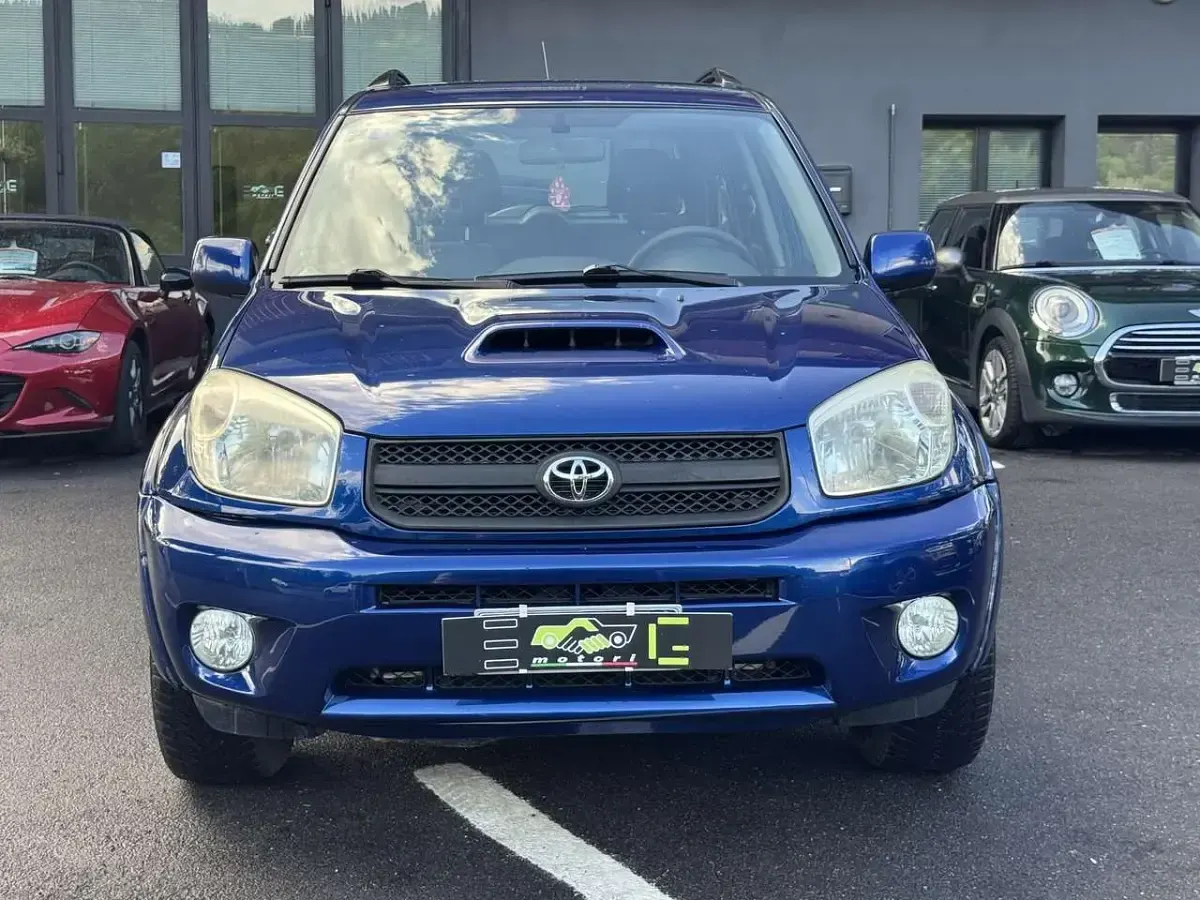 Usata Suzuki Grand Vitara 116 CV (85 kW) 2005 Blu/azzurro SUV