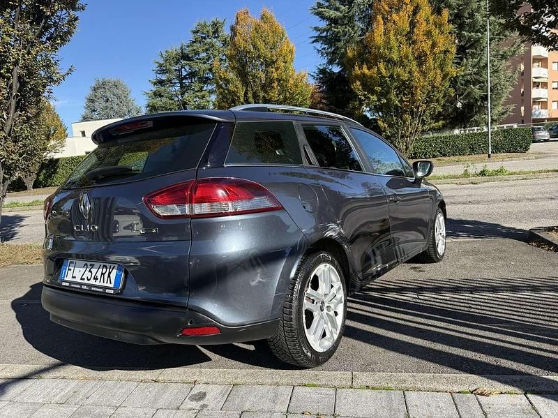 Usata Renault Clio GrandTour 90 CV (66 kW) 2017 Grigio Station wagon