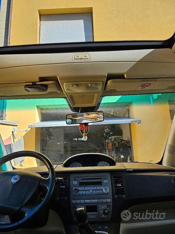 Usata Lancia Musa Platinum 2005 Monovolume