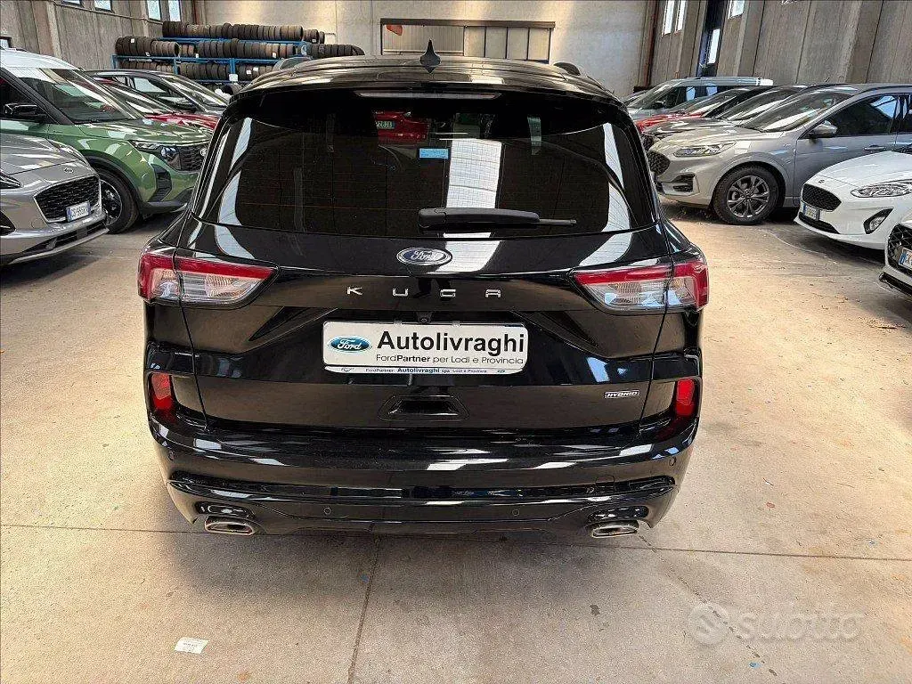 Usata Ford Kuga ST-Line X 190 CV (139 kW) 2023 Nero SUV