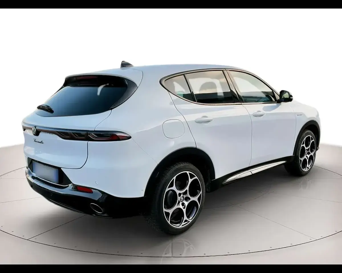 Usata Alfa Romeo Tonale Veloce 179 CV (131 kW) 2023 Bianco alfa SUV