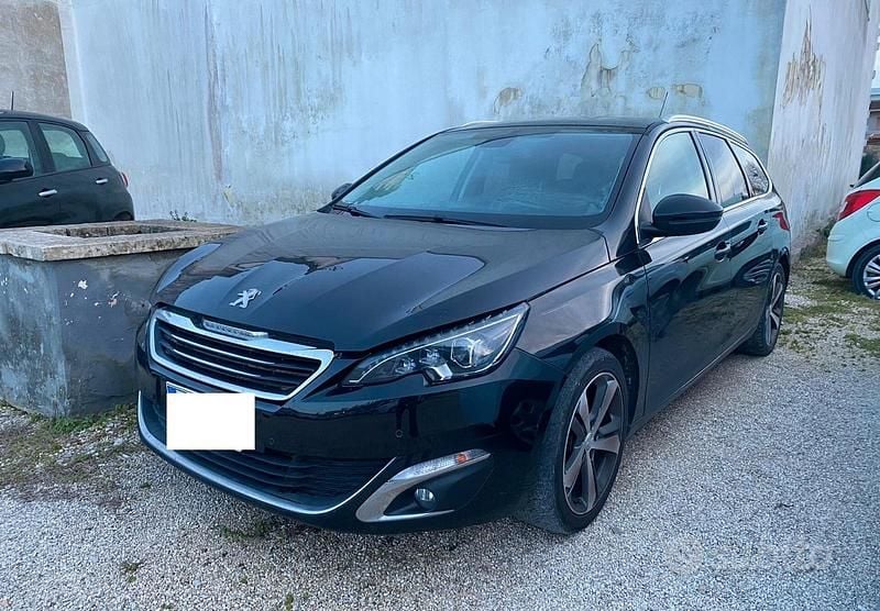 Usata Peugeot 308 Business-Line 120 CV (88 kW) 2017 Nero Station wagon