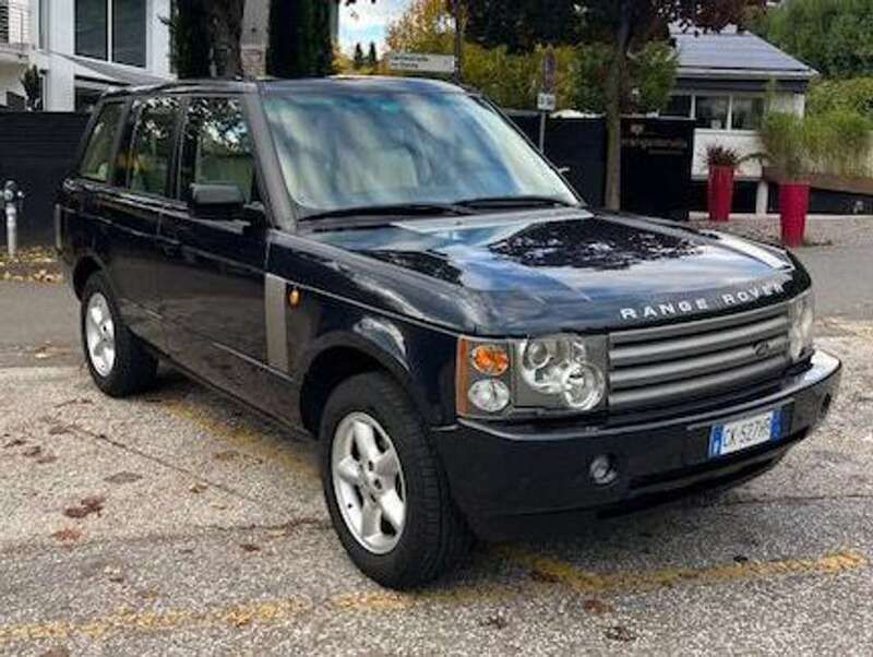 Blu/azzurro Usata 2003 Land Rover Range Rover Vogue SUV | 8000 € (Buon prezzo) - Immagine 1/4