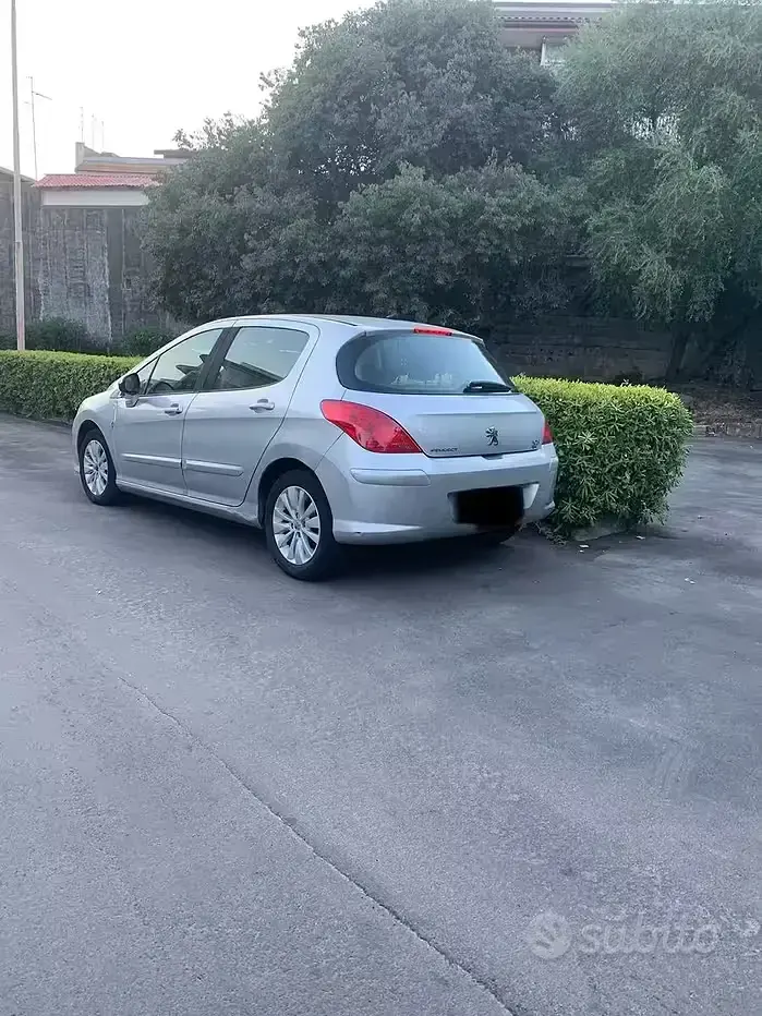 Usata Peugeot 308 109 CV (80 kW) 2007 Grigio Utilitaria
