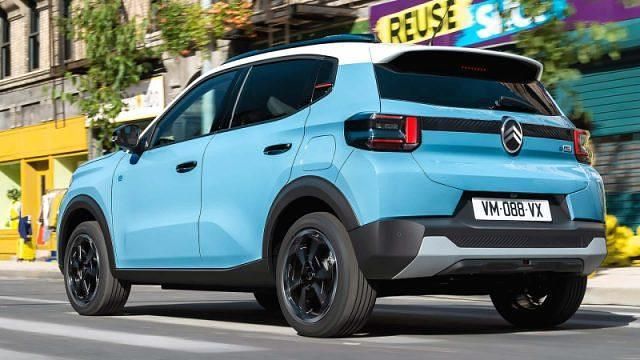 Nuova Citroën C3 Business Class 100 CV (73 kW) 2025 Argento Utilitaria