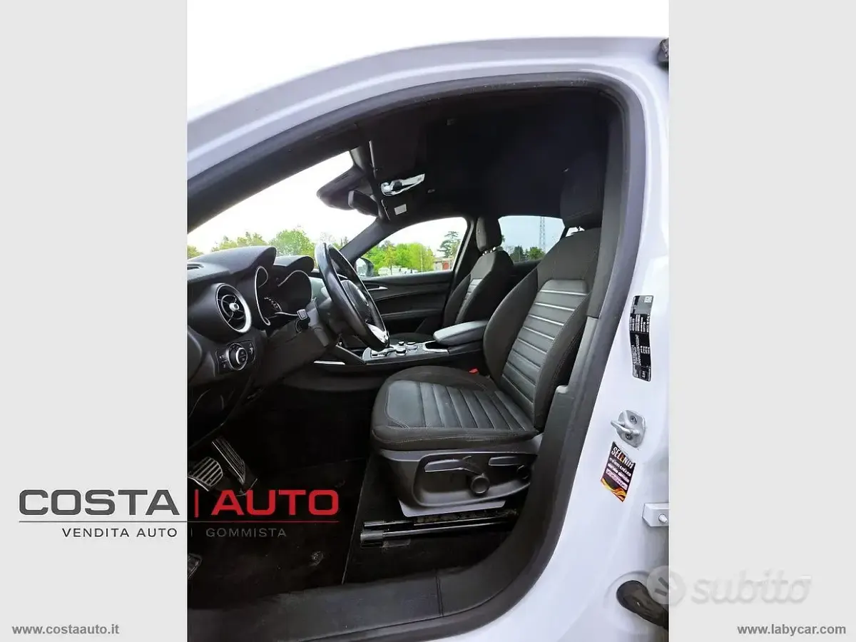 Usata Alfa Romeo Stelvio 190 CV (139 kW) 2022 SUV