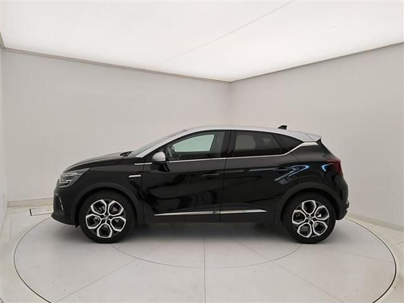 Usata Renault Captur Intens 145 CV (106 kW) 2022 Nero SUV