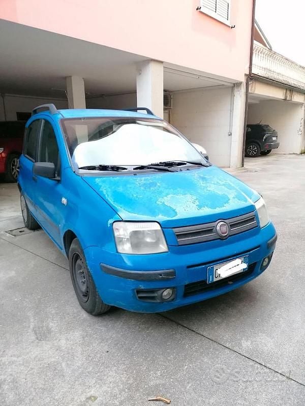 Usata Fiat Panda Dynamic 2003 Blu Utilitaria