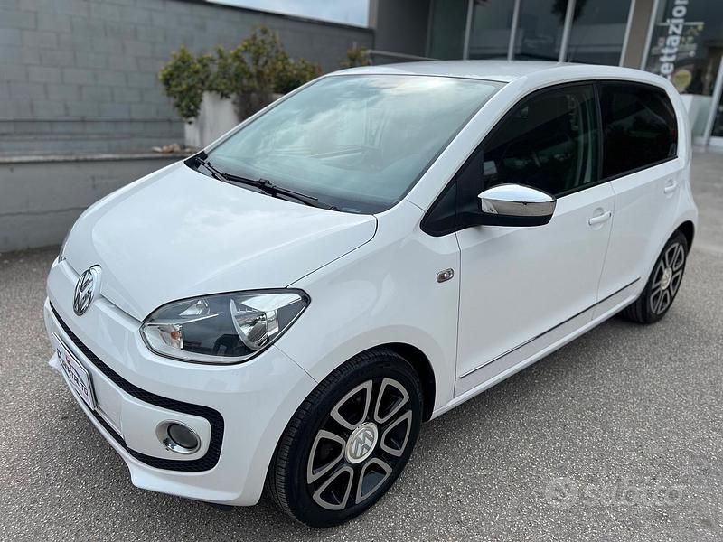 Usata VW up! Highline 75 CV (55 kW) 2013 Bianco Utilitaria