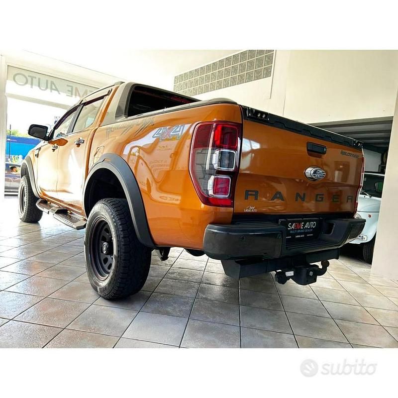 Usata Ford Ranger Wildtrack 200 CV (147 kW) 2018 Arancione Pick-up