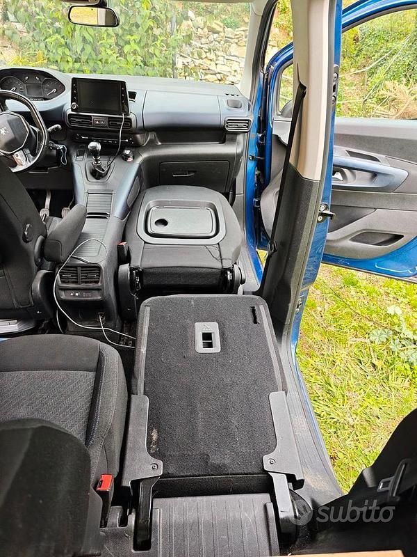 Usata Peugeot Rifter Allure 131 CV (96 kW) 2020 Monovolume
