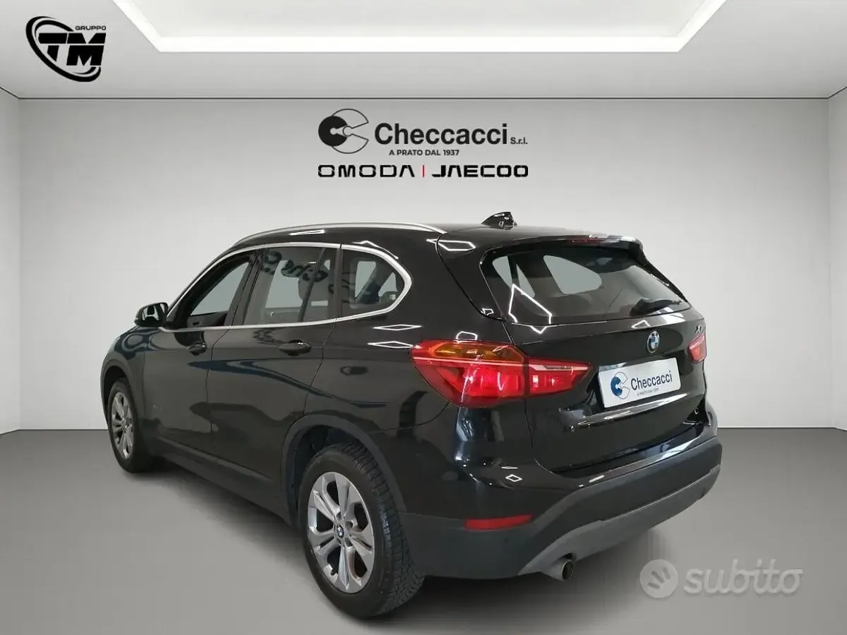 Usata BMW X1 Advantage 150 CV (110 kW) 2017 Nero SUV