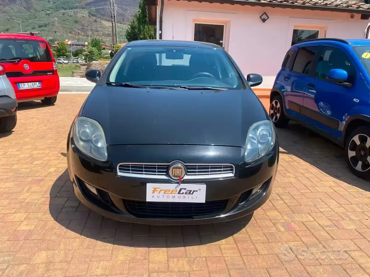 Usata Fiat Bravo Dynamic 90 CV (66 kW) 2010 Nero Utilitaria