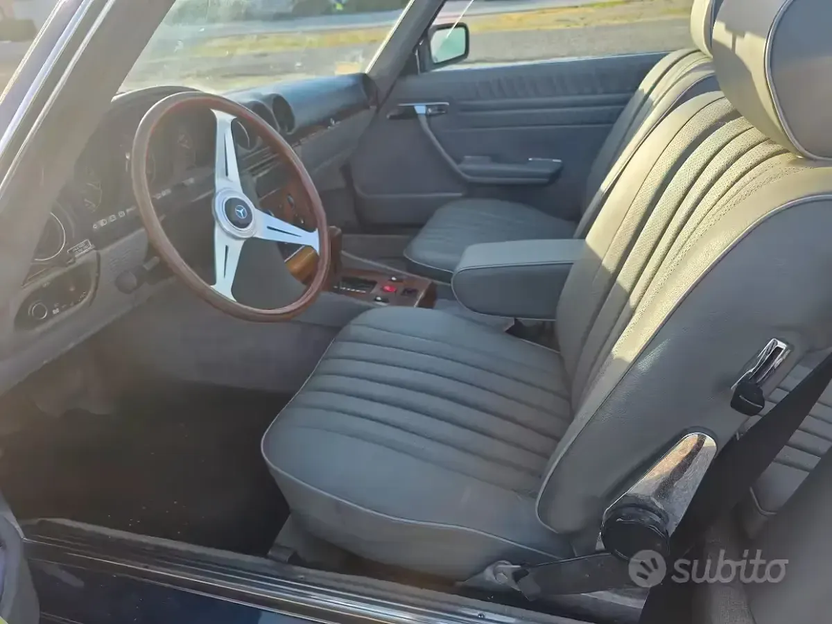 Usata Mercedes SL300 188 CV (138 kW) 1986 Blu Cabrio