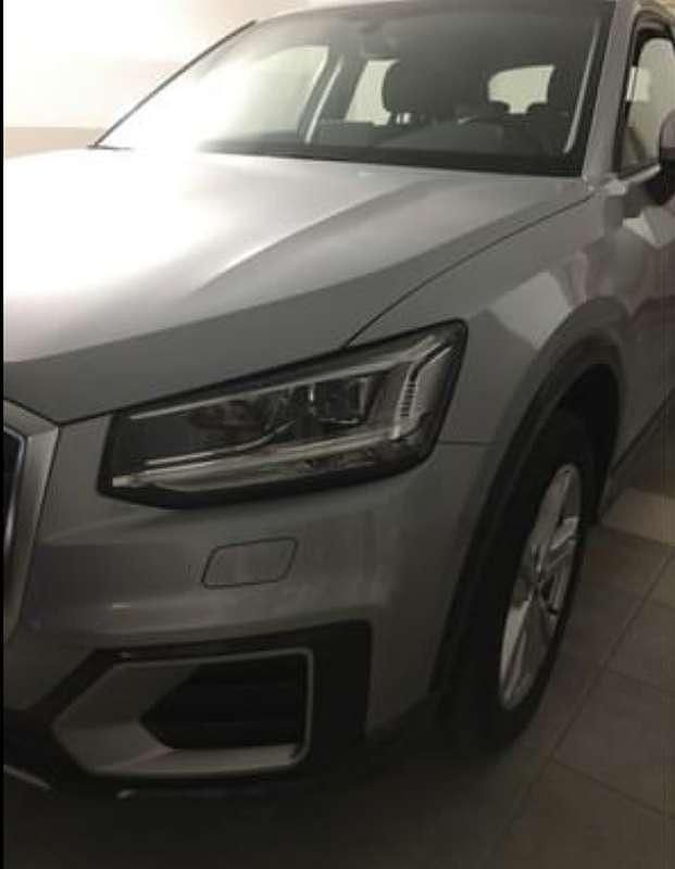 Usata Audi Q2 Admired 116 CV (85 kW) 2021 Argento SUV