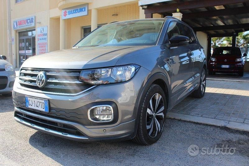 Usata VW T-Cross R 95 CV (69 kW) 2020 Grigio SUV