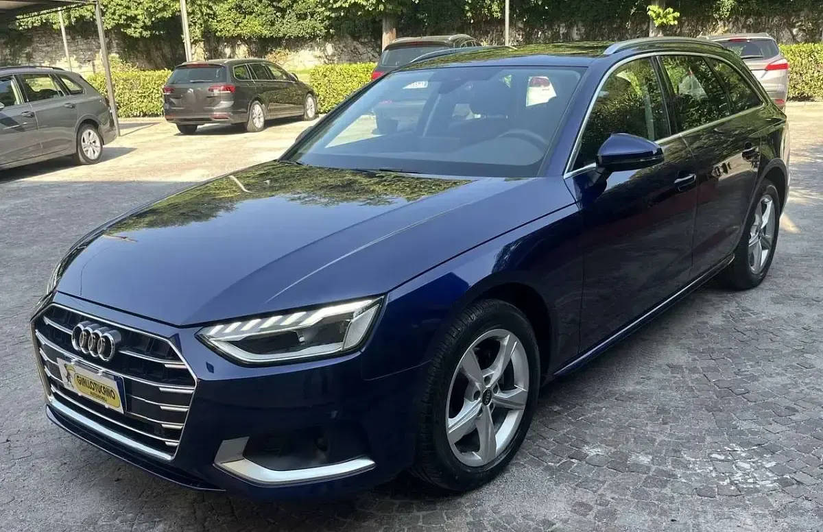 Usata Audi A4 Advanced Plus 163 CV (119 kW) 2023 Navarra Station wagon