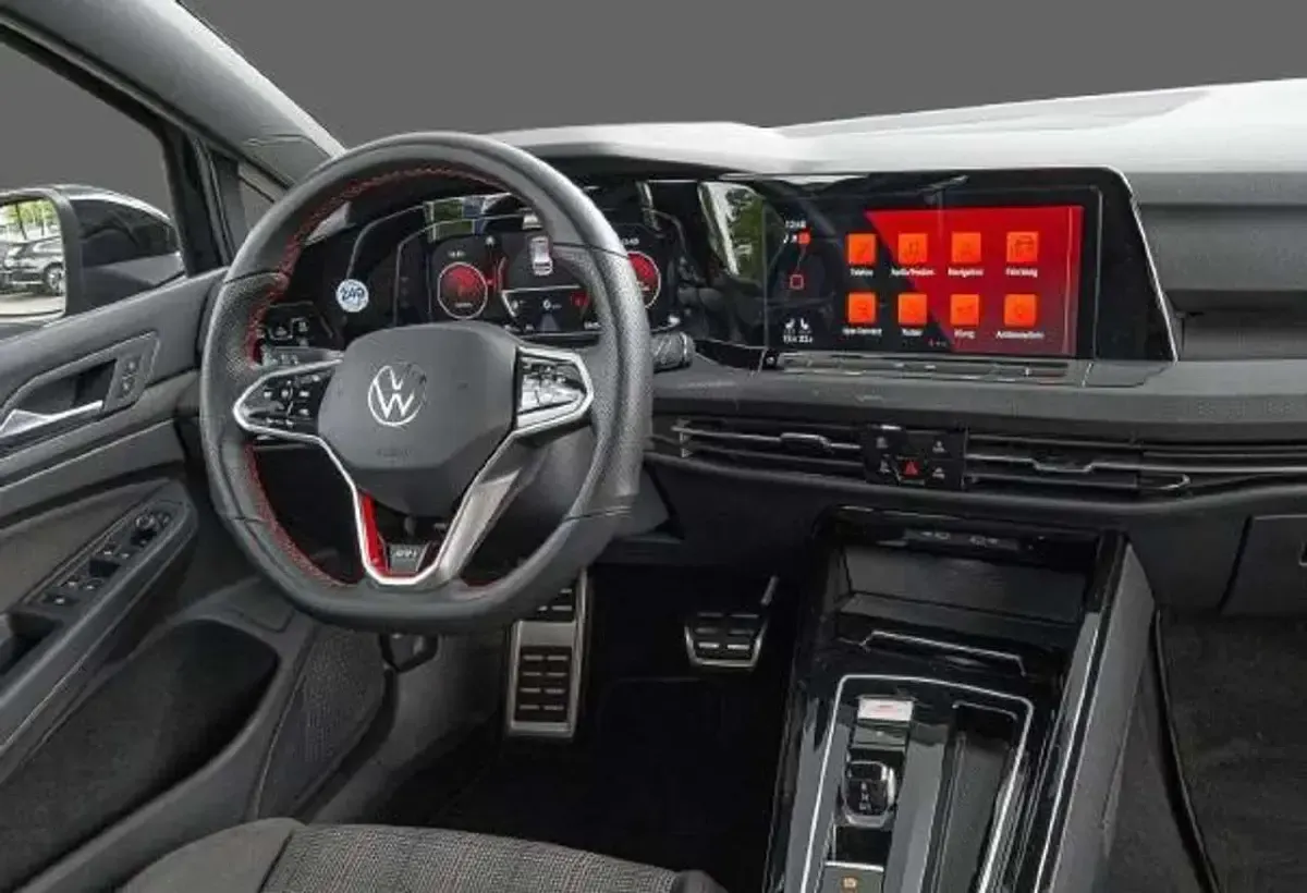 Usata VW Golf VIII Business 245 CV (180 kW) 2023 Nero perla Berlina