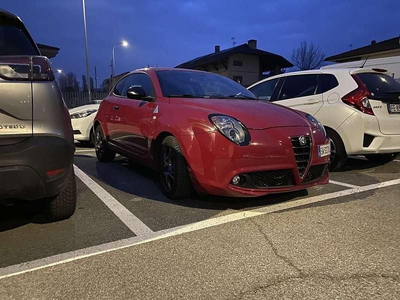 Usata 2014 Alfa Romeo MiTo Due volumi | 10.500 € (Molto cara) - Immagine 1/4