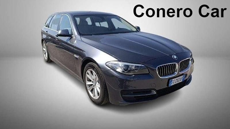 Usata BMW 518 150 CV (110 kW) 2016 Grigio Station wagon