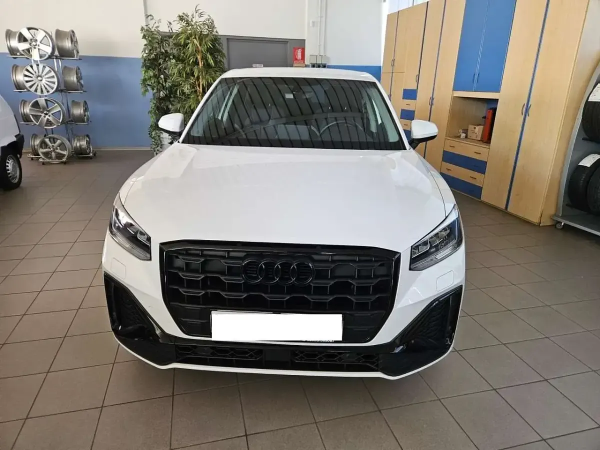 Usata Audi Q2 S-Line 110 CV (80 kW) 2021 Bianco SUV
