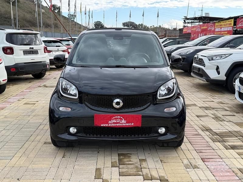 Usata Smart ForTwo Cabrio Prime 71 CV (52 kW) 2017 Nero Cabrio