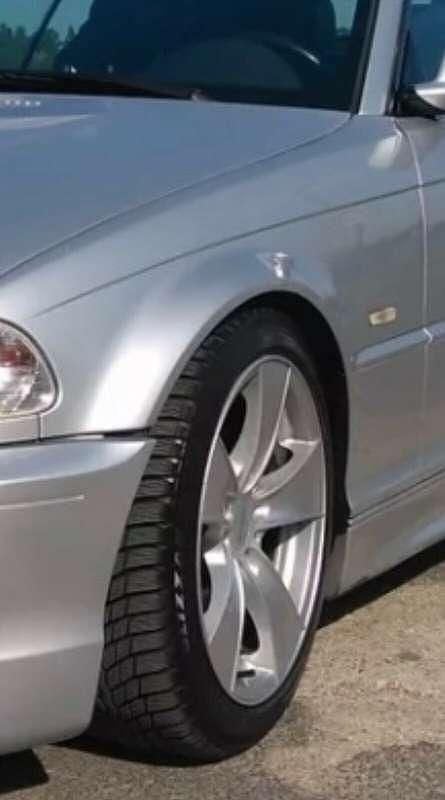 Usata 2002 BMW 330 Tre volumi | 9900 € (Buon prezzo) - Immagine 1/1