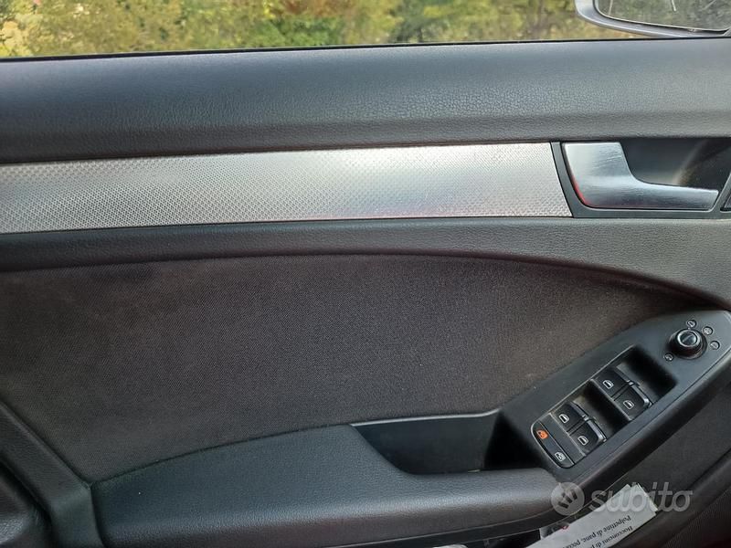 Usata Audi A4 143 CV (105 kW) 2011 Grigio Station wagon