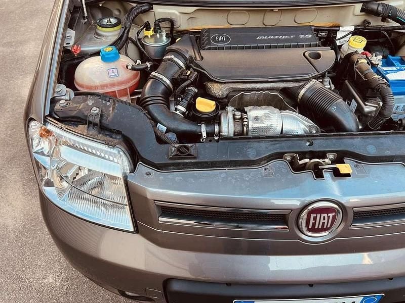 Usata Fiat Panda 4x4 Climbing 75 CV (55 kW) 2011 Utilitaria