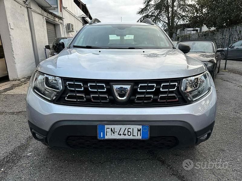 Usata Dacia Duster Comfort 110 CV (80 kW) 2018 Grigio Station wagon