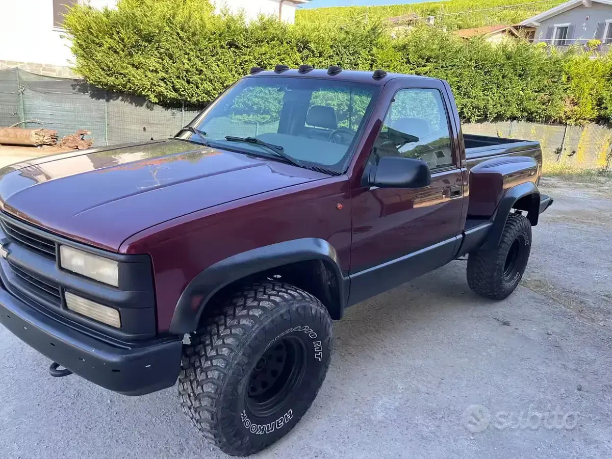 Usata Chevrolet Silverado 1995 Rosso SUV