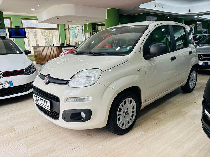 Usata Fiat Panda Lounge 95 CV (69 kW) 2017 Beige Utilitaria