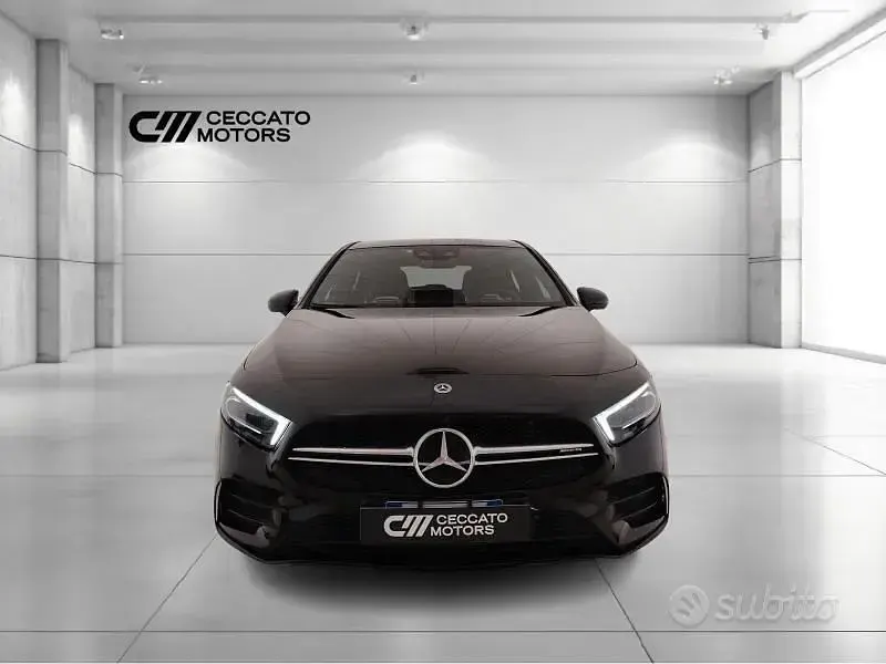 Begagnad Mercedes A35 AMG AMG 306 HK (225 kW) 2022 Svart Sedan