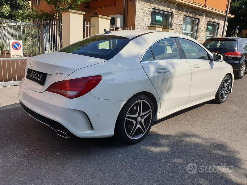 Usata Mercedes CLA200 136 CV (100 kW) 2014 Bianco Berlina