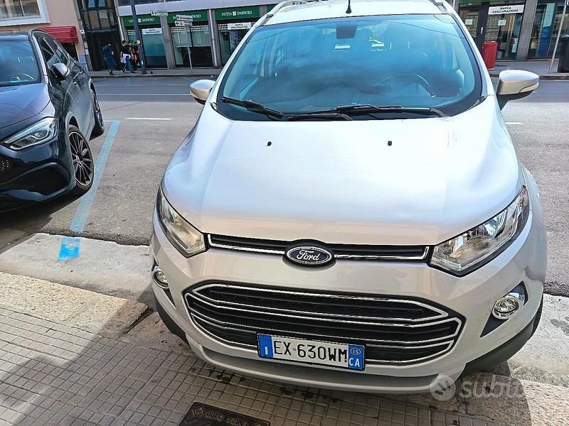 Usata Ford Ecosport Sport 90 CV (66 kW) 2015 Grigio SUV