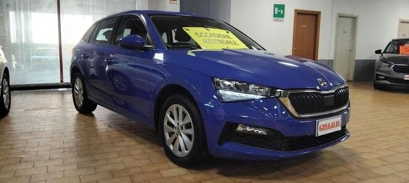 Usata Skoda 110 R Ambition 110 CV (80 kW) 2023 Blu mediterraneo Berlina